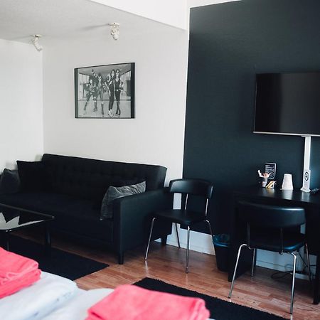 Rock Hotel Salo 萨罗 外观 照片