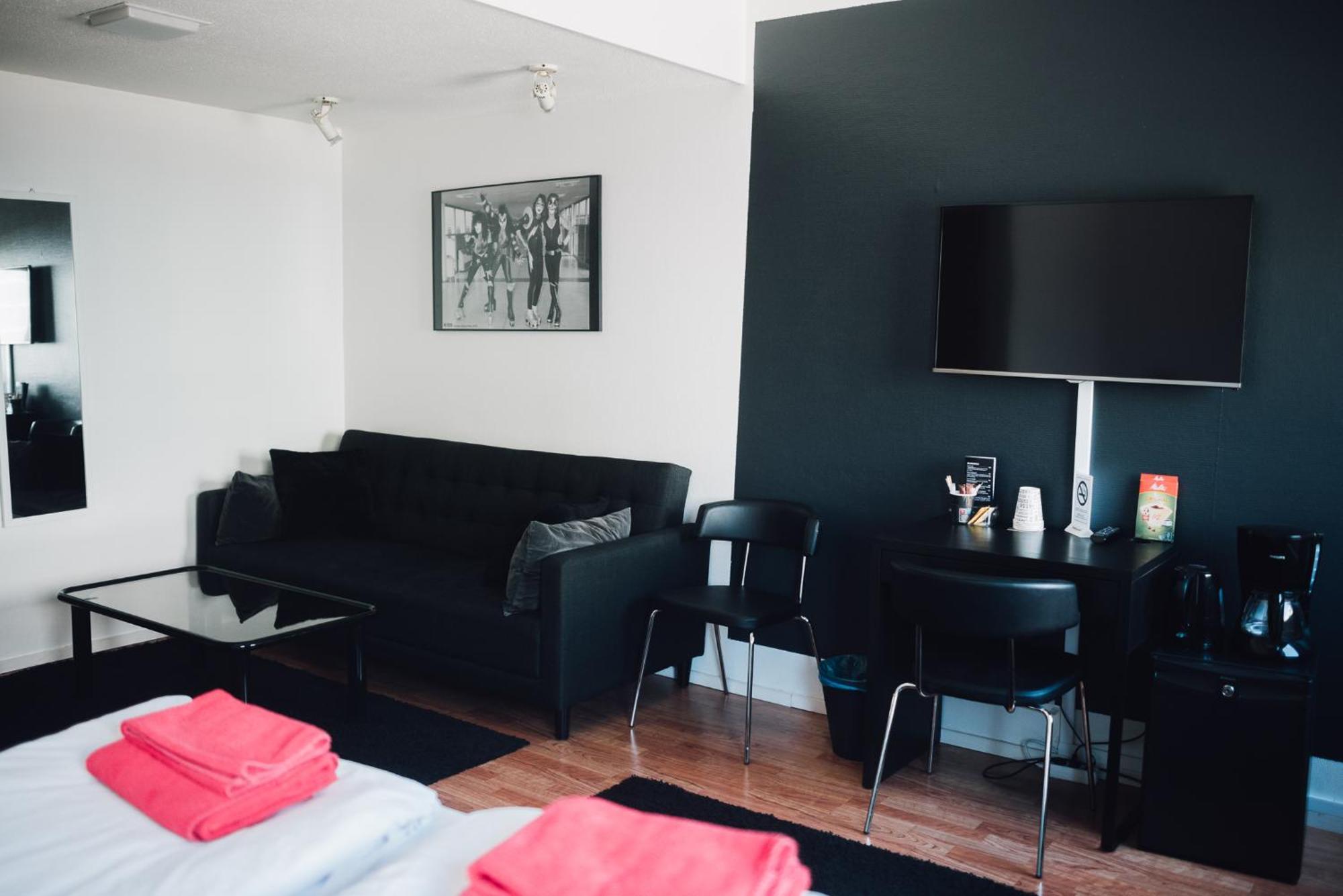Rock Hotel Salo 萨罗 外观 照片